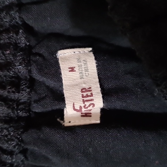 Hollister top - medium - Picture 2 of 2